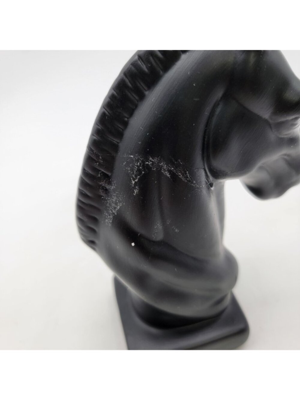 Black Horse Head Chess Piece Statue Table Decor - Picture 8 of 11